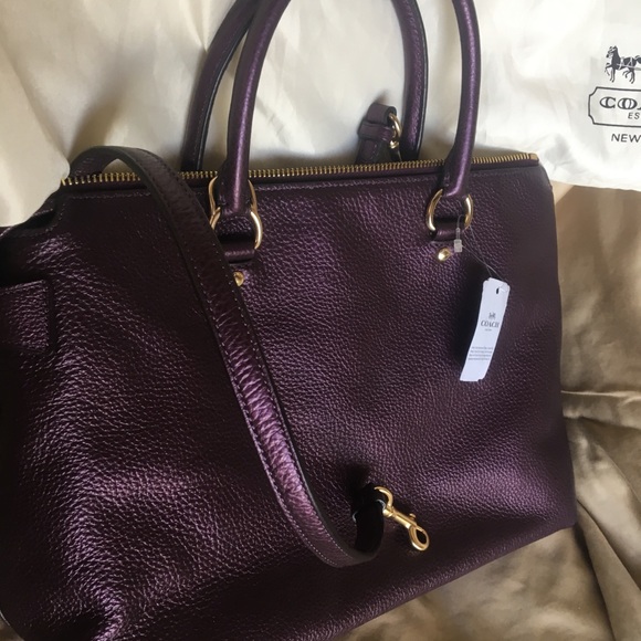 Large Burgundy Coach Handbag. Authentic NWT - Picture 6 of 8